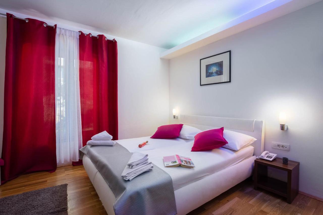 Villa Sveti Kriz Traù Esterno foto